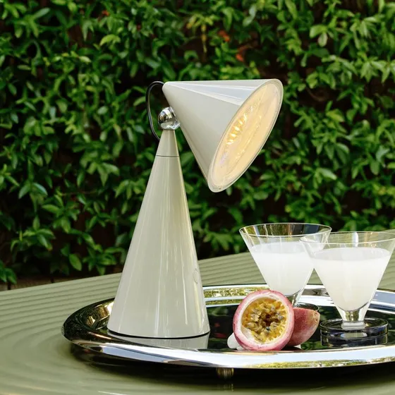Tom Dixon Lampada da Tavolo Pose Putty Ricaricabile
