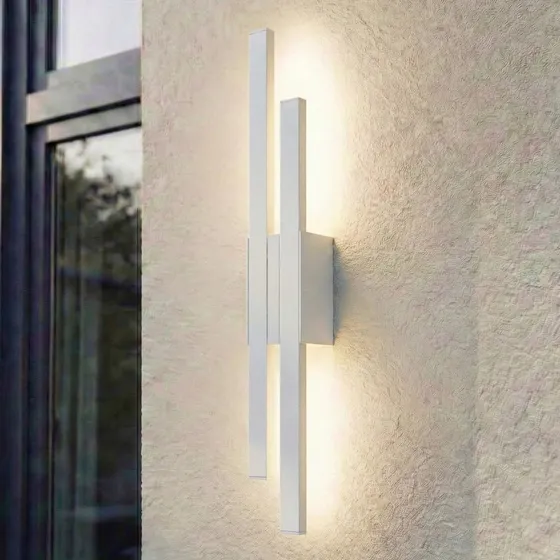 Lindby Applique da esterni LED Sakari, bianca, alluminio, 59 cm