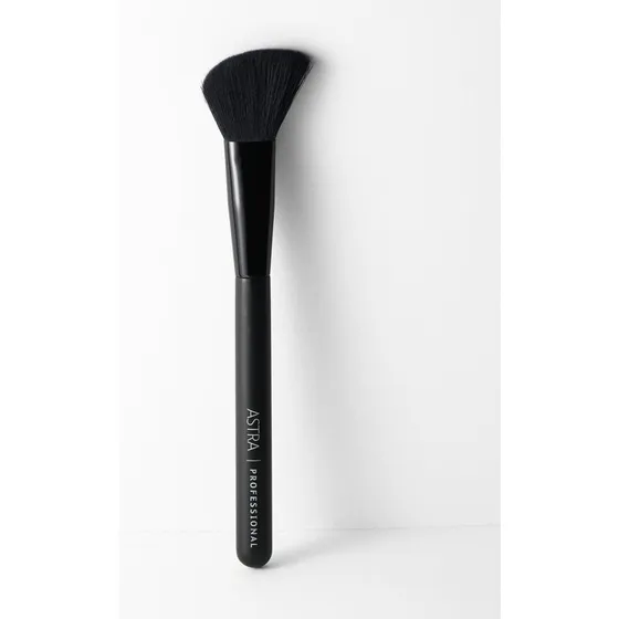 Astra Pennello Blush Brush
