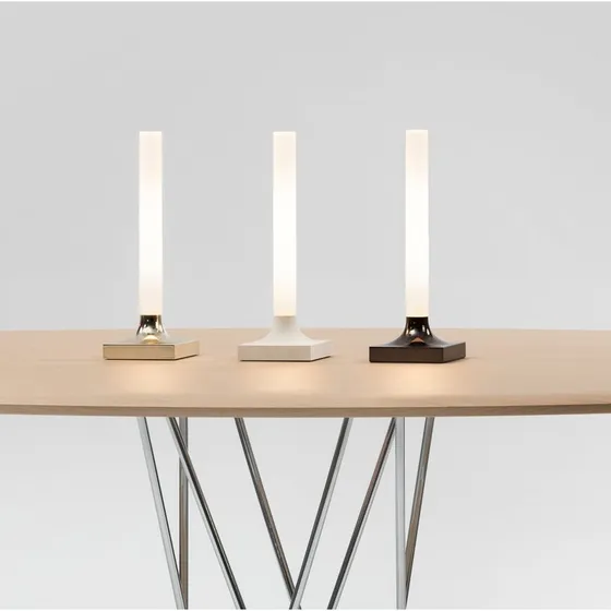 Kartell Goodnight Lampada da Tavolo LED Bianca - Design Philippe Starck