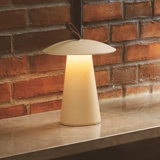 Nordlux Ara To-Go Lampada da Tavolo LED Ricaricabile Sabbia