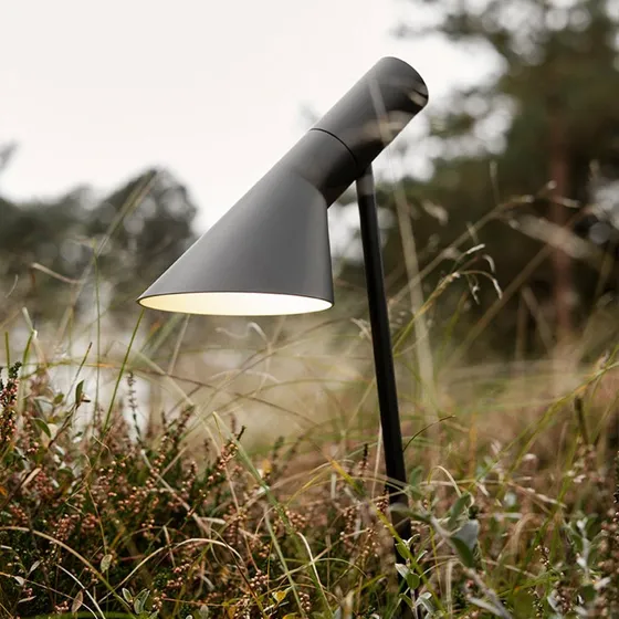 Louis Poulsen AJ Garden Lampada da Giardino LED Nero 50 cm