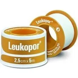 Leukopor Cerotto su Rocchetto 5x2,5 cm per Pelli Sensibili