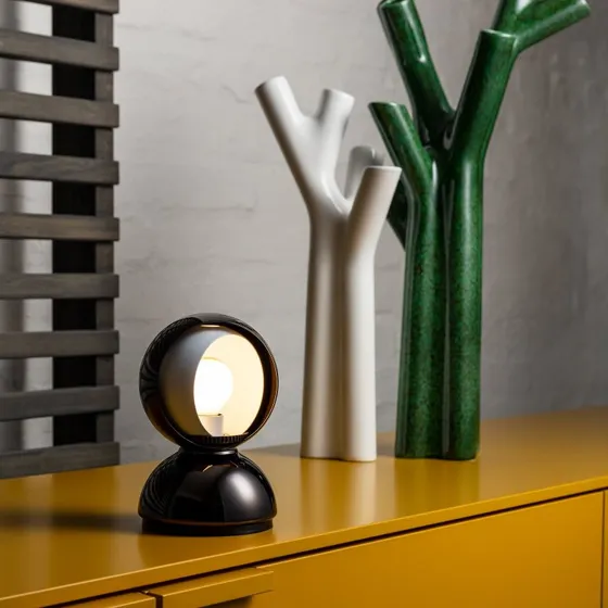 Artemide Eclisse Lampada da Tavolo Nero Lucido