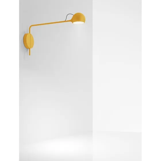 Artemide IXA Applique da Parete Gialla con Braccio Fisso