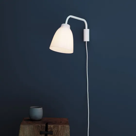 Fritz Hansen Applique Caravaggio in Vetro Opale