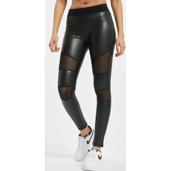 Pantaloni Urban Classics in rete elasticizzata neri