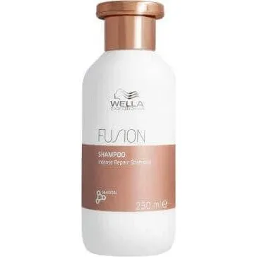 Wella Professionals Fusion Shampoo Riparatore per Capelli Danneggiati, 250 ml