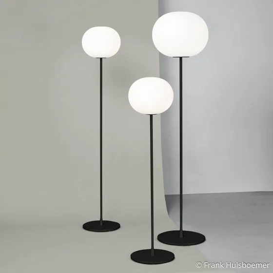 FLOS Glo-Ball F3 Piantana in Vetro Opalino Nero