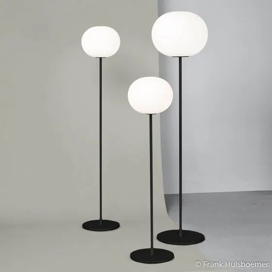 FLOS Glo-Ball F1 Piantana in Vetro Opalino Nero