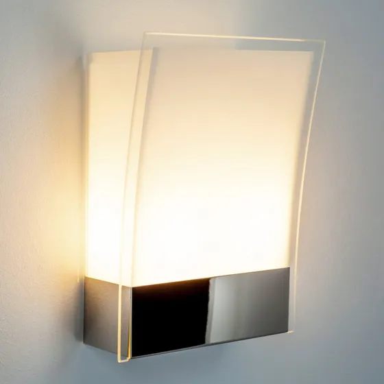 Lindby Applique Malthe Cromo e Vetro Satinato Bianco