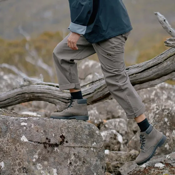 Blundstone 2429 Clay Stivale Stringato in Pelle Pre-Usura