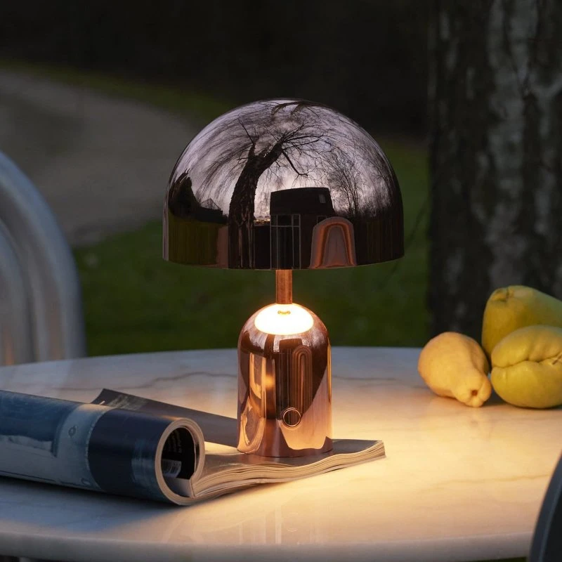 Tom Dixon Lampada da tavolo Bell Portable Rame IP44