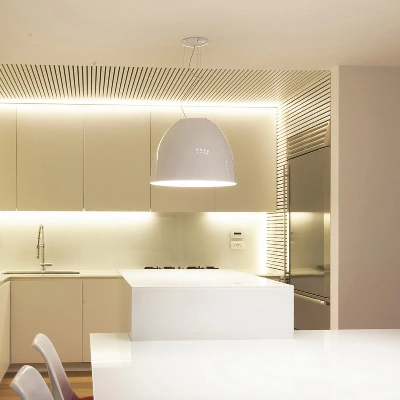 Artemide Nur Gloss Lampada a Sospensione LED con App - Bianca