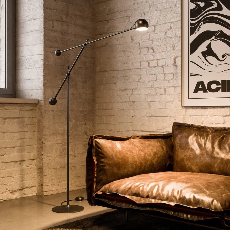 Artemide IXA Piantana Antracite con Paralume LED Regolabile