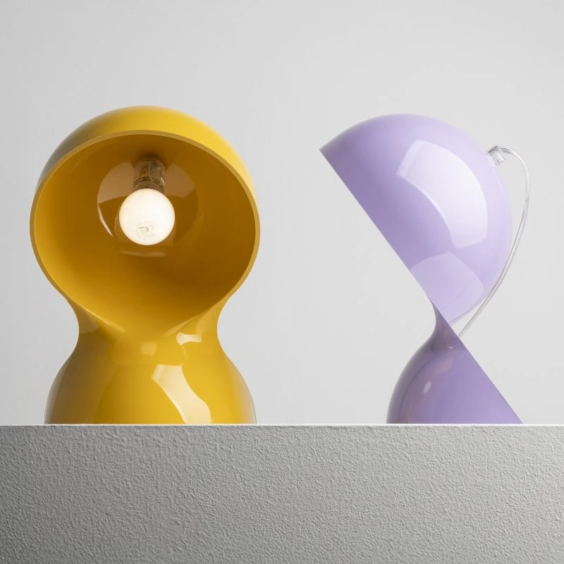 Artemide Dalú Lampada da Tavolo Gialla in Policarbonato