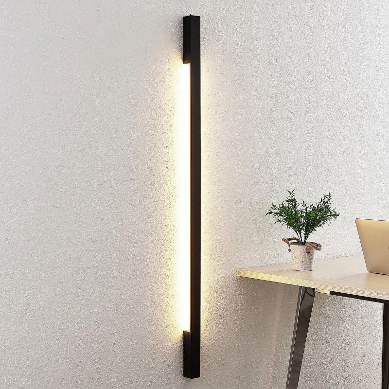 Ivano Applique da Parete H130 Nero - Design Moderno in Alluminio