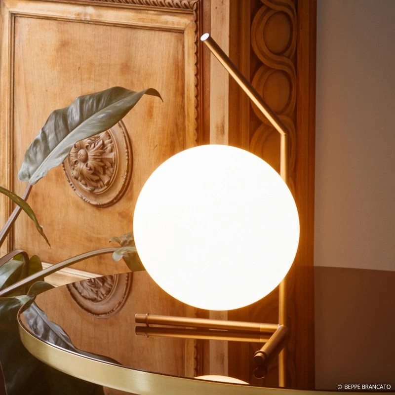 Flos IC T1 Lampada da Tavolo in Ottone e Vetro