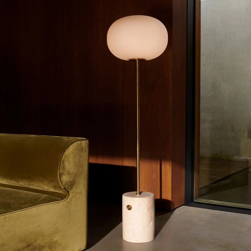 Audo Copenhagen Piantana JWDA in Travertino e Ottone
