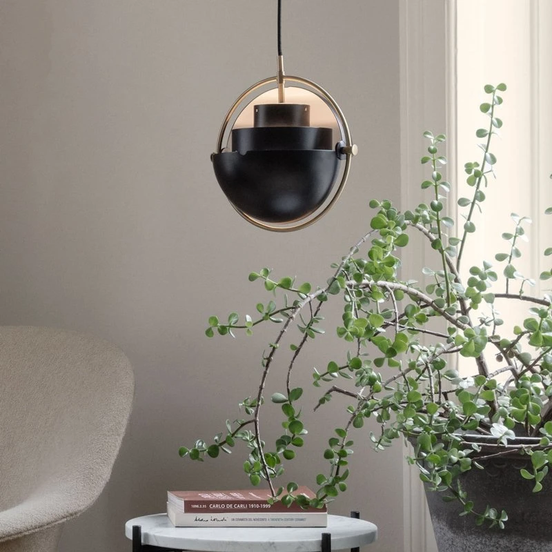 Gubi Lampada a sospensione Multi-Lite Ø 36 cm, cromo/nero