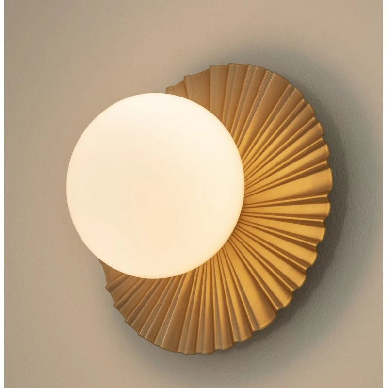 Nuura Liila Muuse Plafoniera Oro e Opale Ø 20 cm IP44