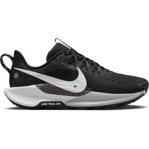 Nike Pegasus Trail 5 Tg. 40½ Nero